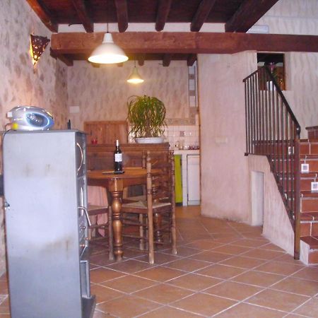Cabanas de Polendos Casa Rural Con Jacuzzi Taberna Del Tio Pedro מראה חיצוני תמונה